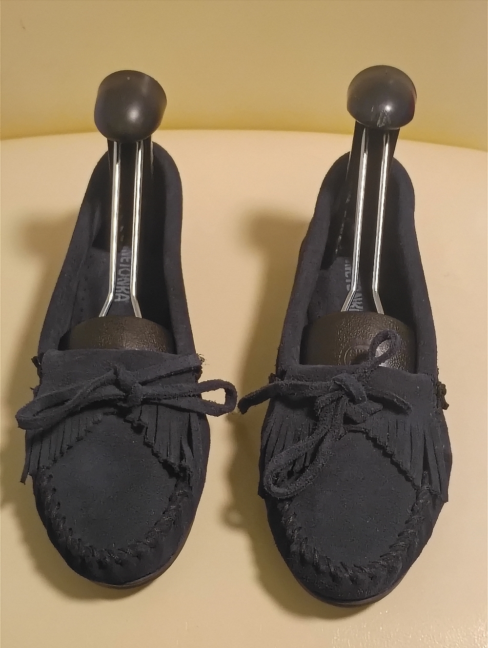 Minnetonka Women's Navy Kilty Suede Moccasins‎ Size 6 Festival Casual Shoes
